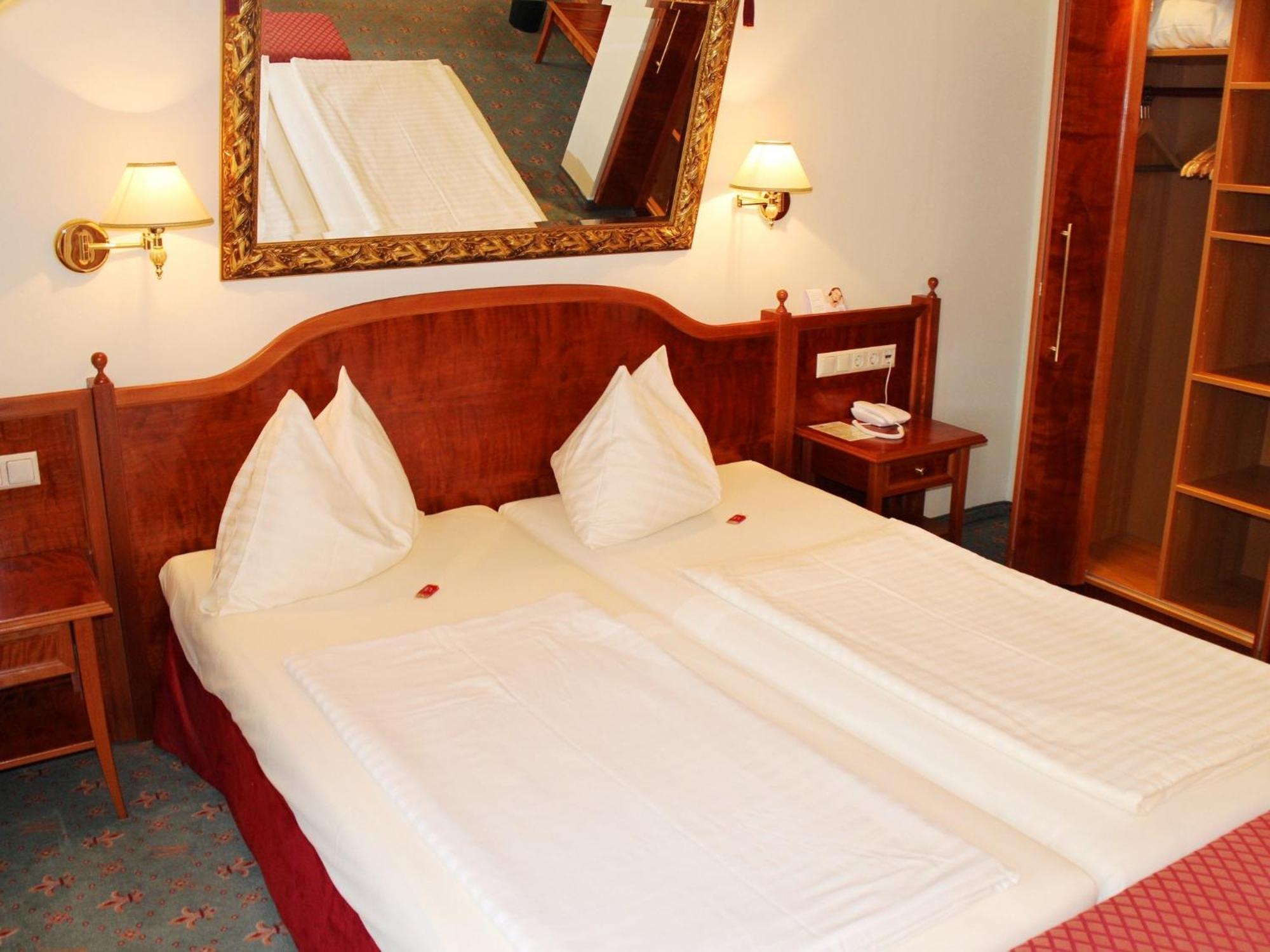Altstadt Hotel Mosser Φίλλαχ Δωμάτιο φωτογραφία