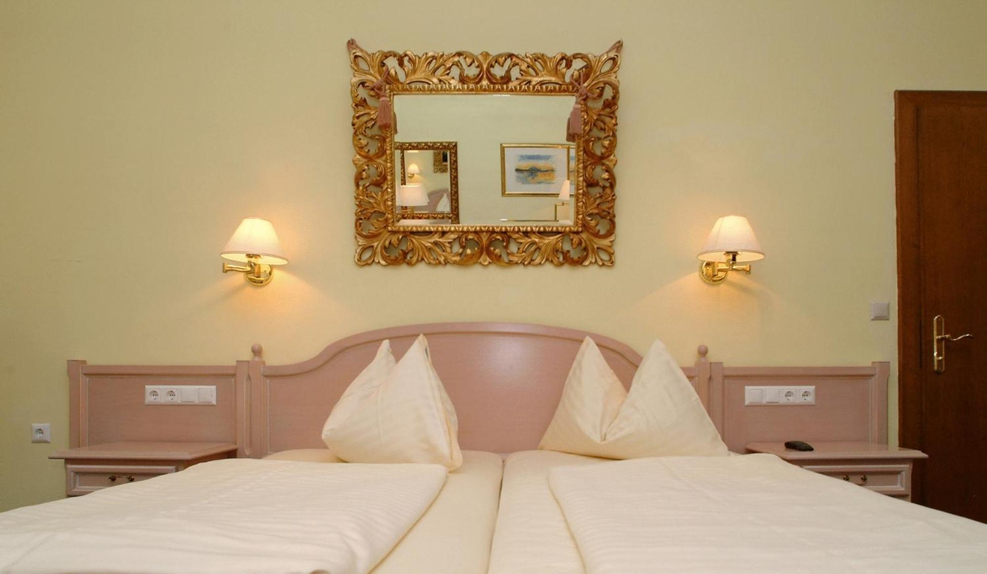 Altstadt Hotel Mosser Φίλλαχ Δωμάτιο φωτογραφία