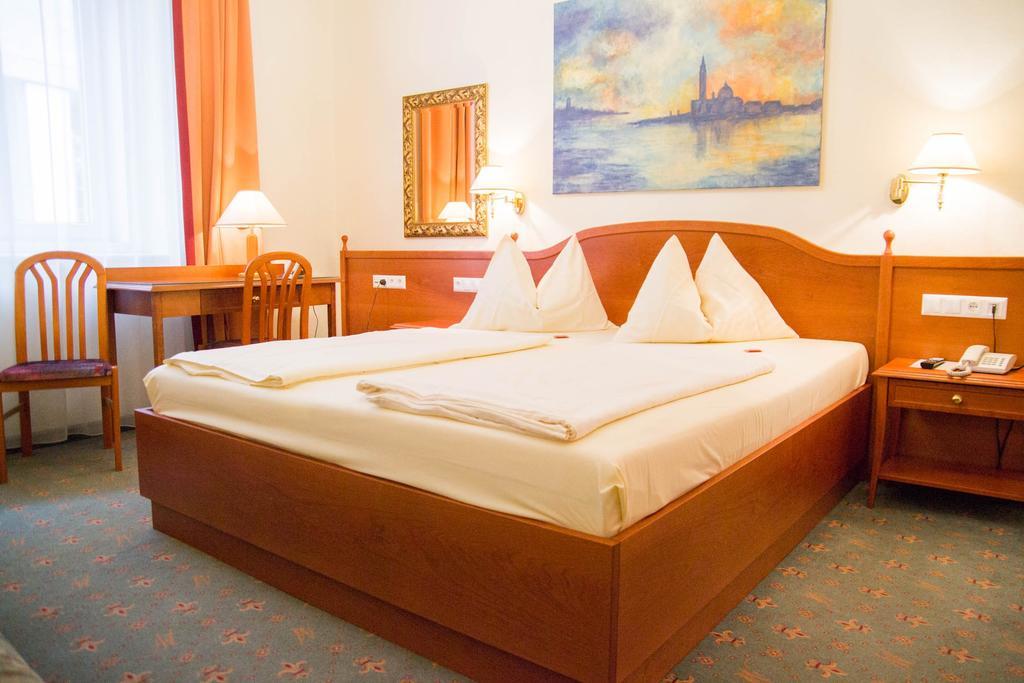 Altstadt Hotel Mosser Φίλλαχ Εξωτερικό φωτογραφία